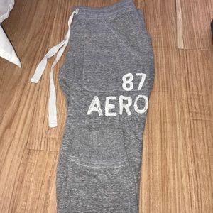 aero joggers